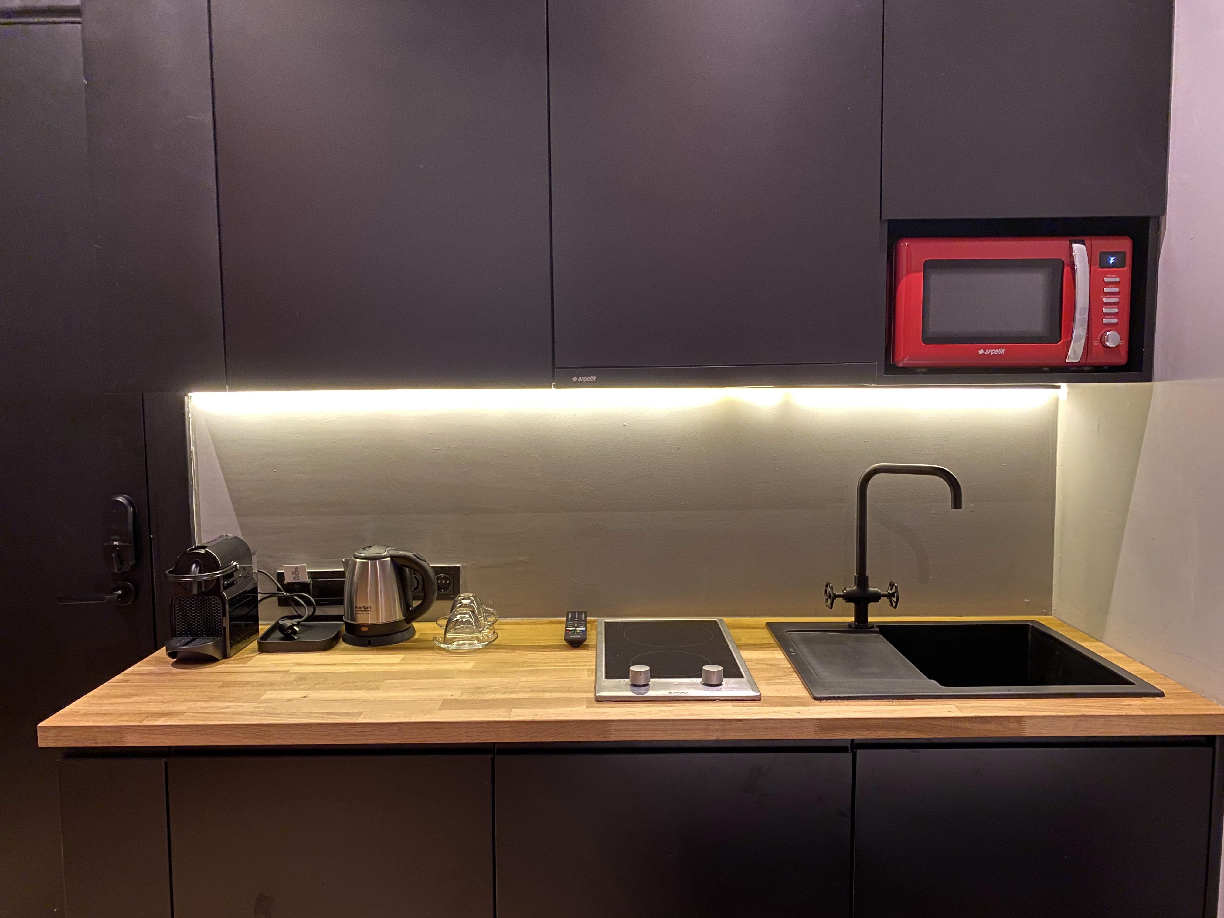 Ruz Hotels اسطنبول المظهر الخارجي الصورة A modern kitchen