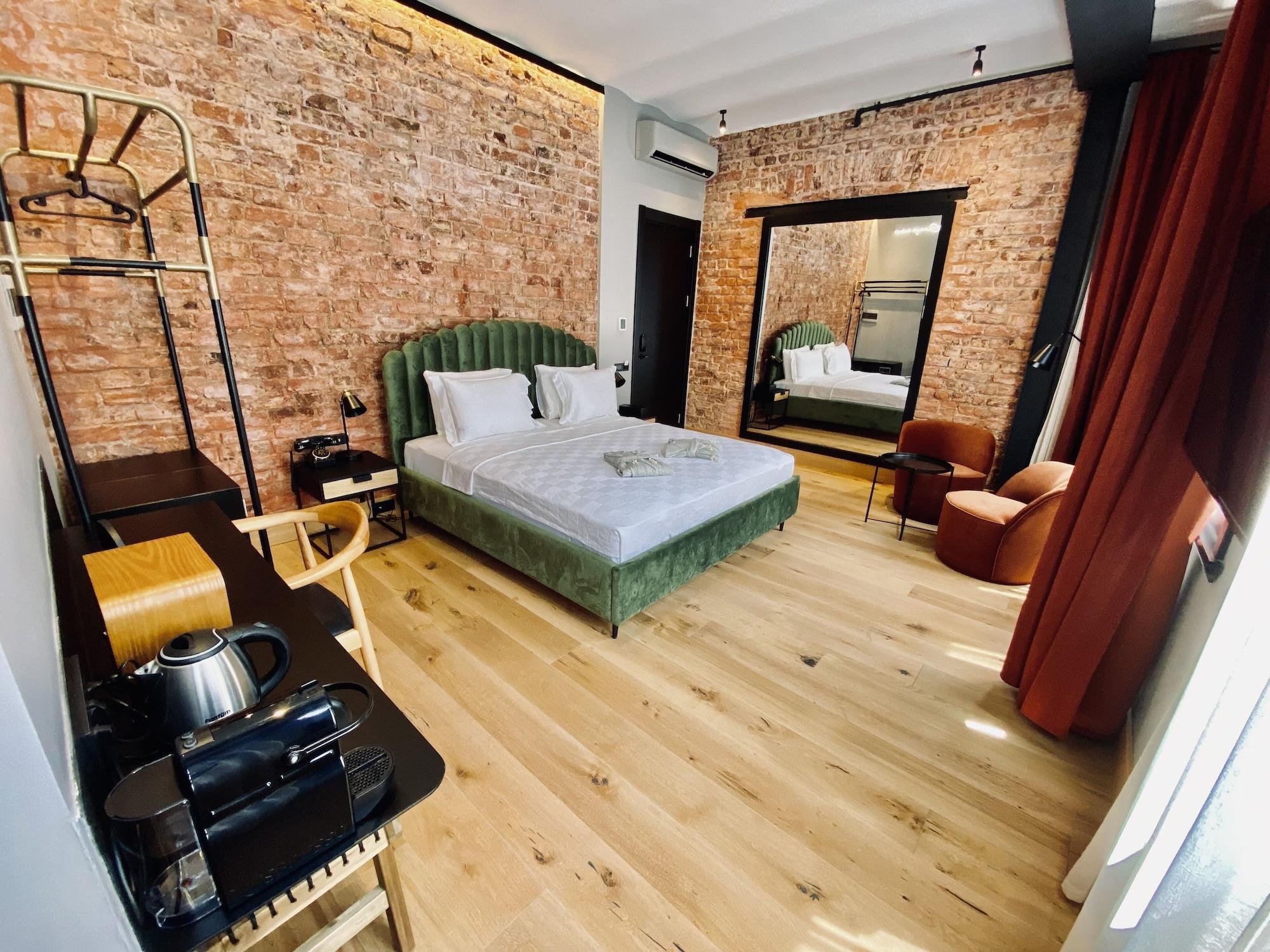 Ruz Hotels اسطنبول المظهر الخارجي الصورة A room at the hotel