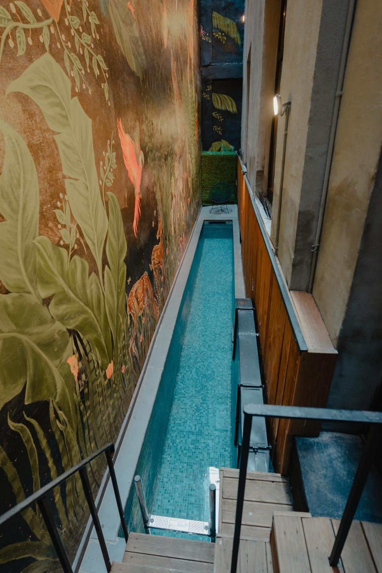 Ruz Hotels اسطنبول المظهر الخارجي الصورة The water feature